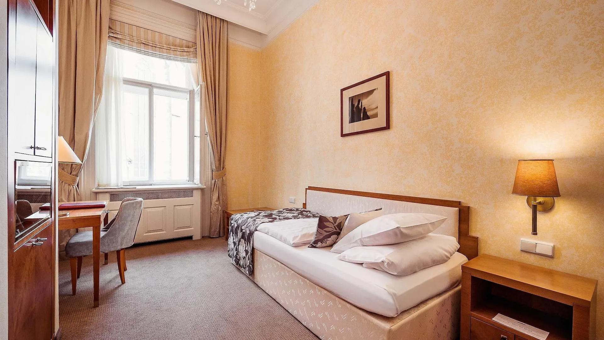 Ventana Hotel Prague