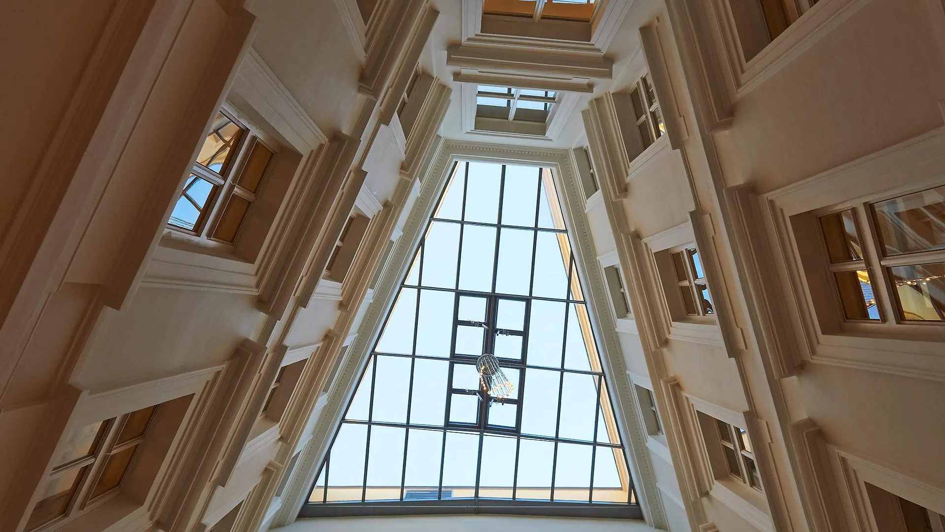 Ventana Hotel Prague